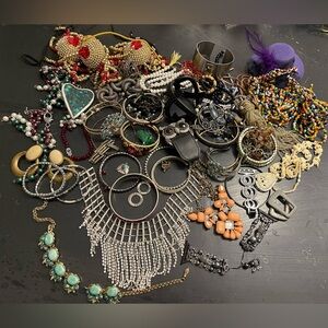 Big jewelry lot missing stone for craft or repair